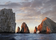 英雄联盟总决赛直播-独家解析，武切维奇如何化身战术吸尘器，助广东打出毁天灭地一波流？