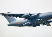 英雄联盟总决赛-绿白风暴席卷欧陆，贝蒂斯碾压式控场，苏亚雷斯独奏统治交响曲