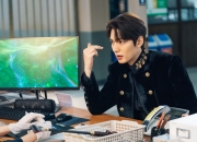 -绿茵与硬木的共鸣，利物浦的压哨绝杀与法比尼奥的西决接管