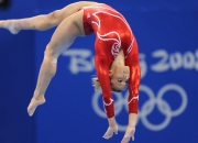 英雄联盟总决赛-霍勒迪撕裂独行侠防线，森林狼奇兵改变系列赛走向