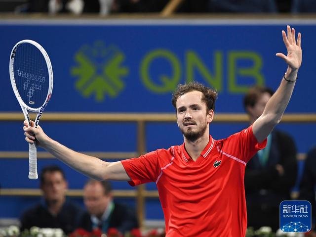 包含德国网球队横扫法国网球队，梅德韦杰夫爆发神勇的词条