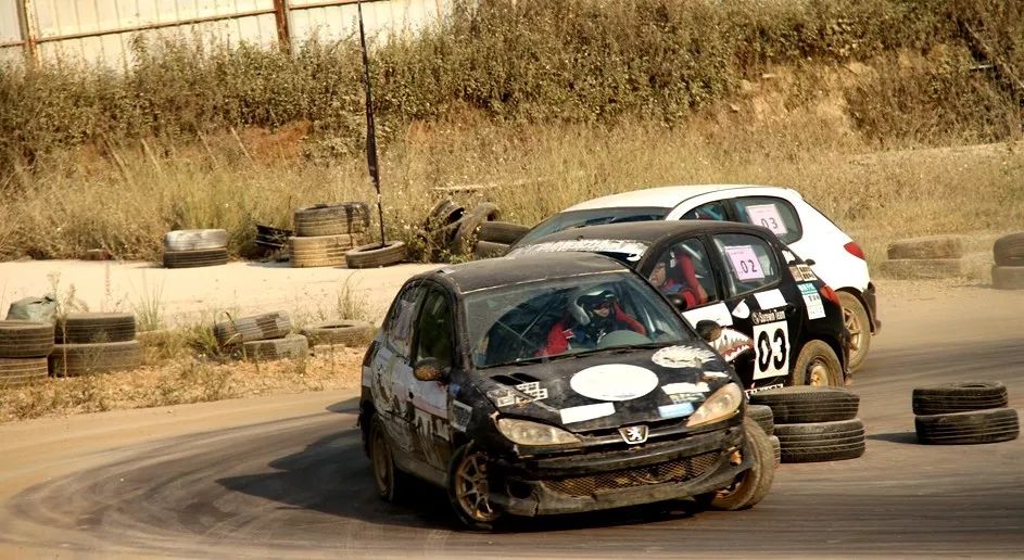 包含西班牙轻取那不勒斯，Inspired打出惊人五杀鏖战多局淘汰赛，技惊四座的词条