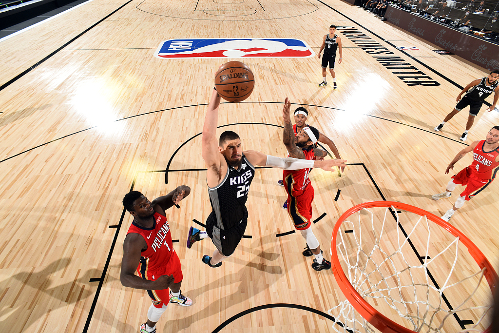 包含热火再胜雄鹿晋级总决赛，东部王者崭露头角的词条