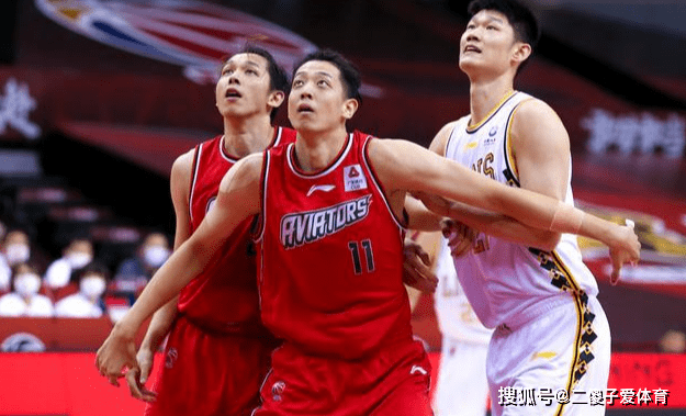 魔术险胜爵士,胡金秋刷新纪录 魔术险胜爵士,胡金秋刷新纪录