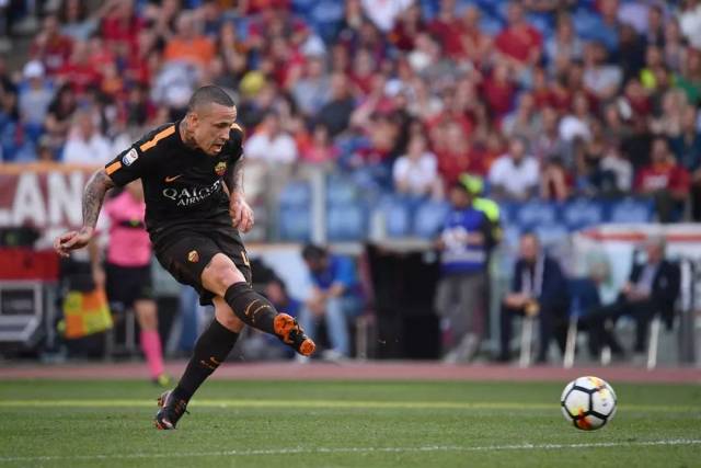 切沃被罗马绝杀,主场不敌对手 切沃被罗马绝杀,主场不敌对手