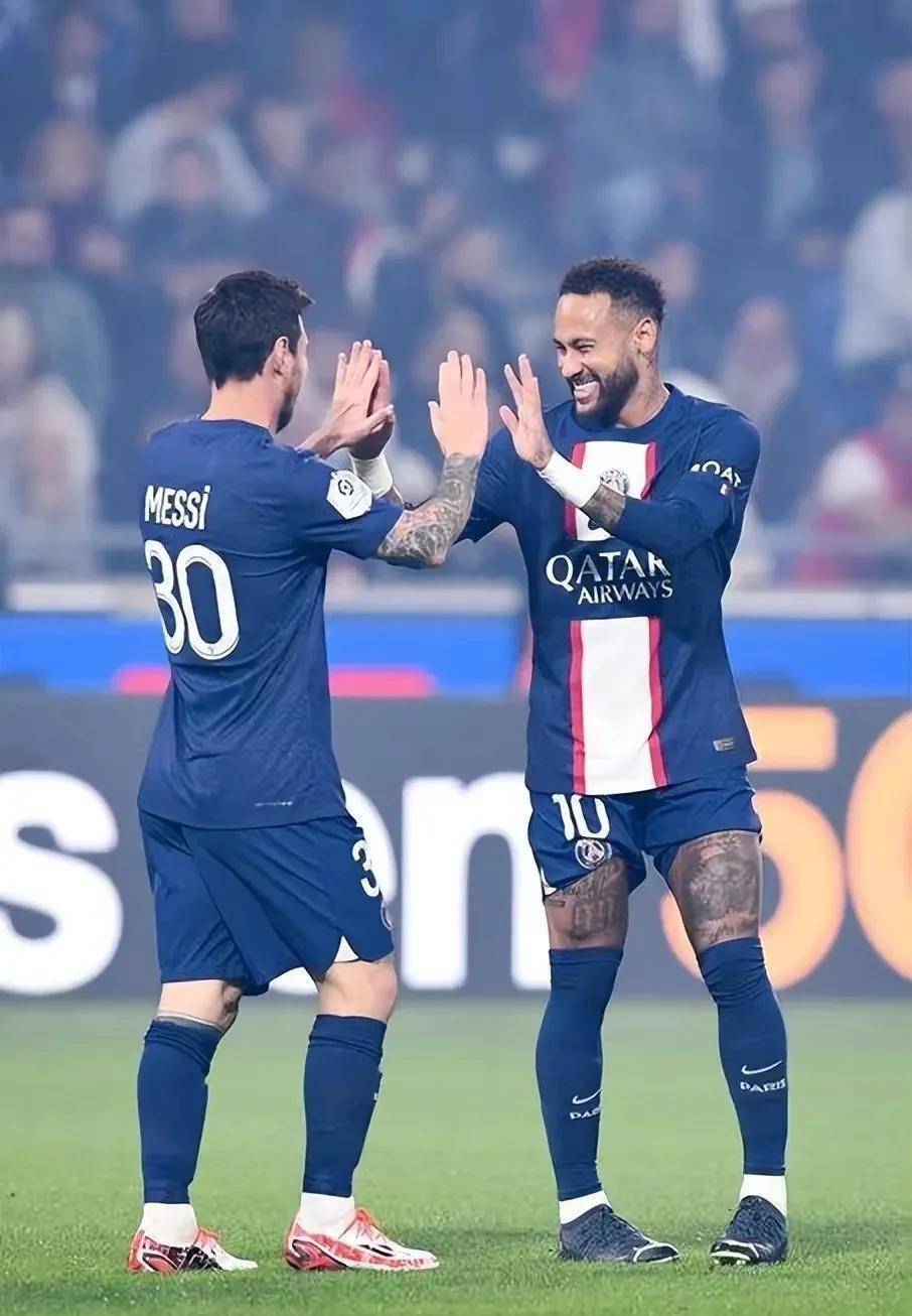 里昂力克法国，哈弗茨扛起全队